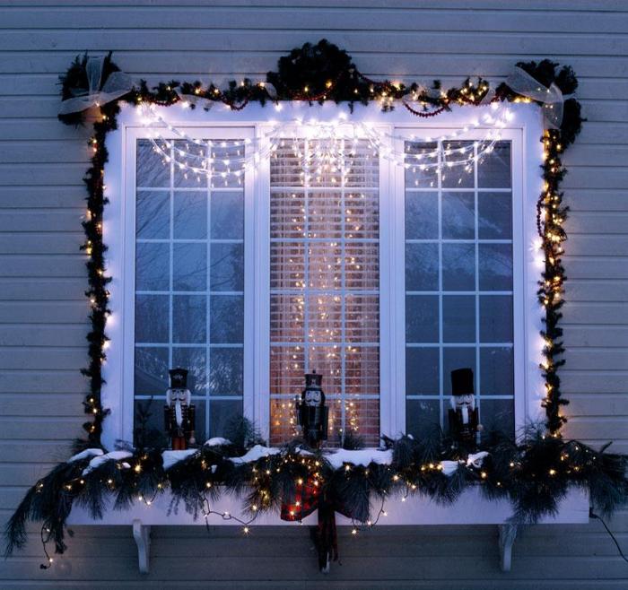 Outdoor window christmas decor