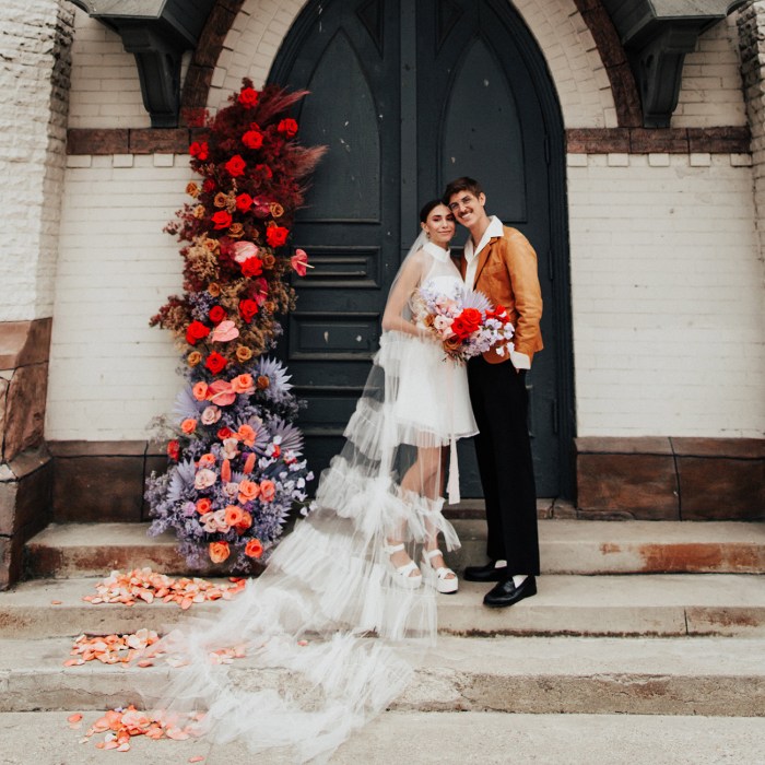 Simple wedding dress with veil